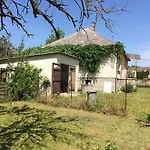 Accommodatie bij particulieren Nyarfa *